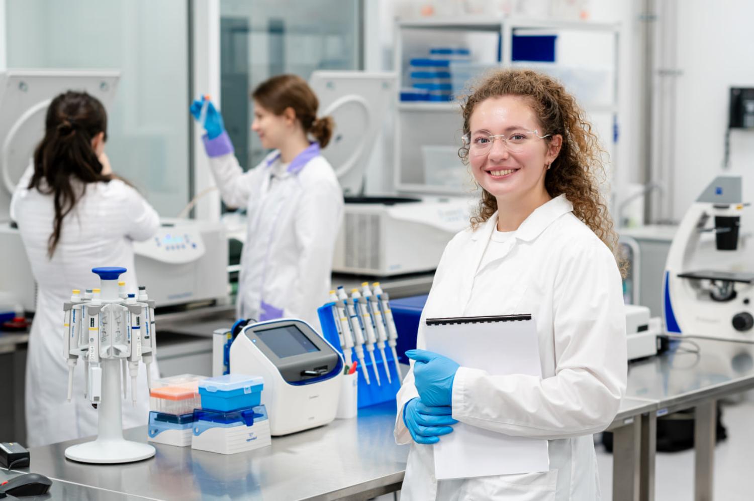 Открыт прием заявок на участие в конкурсе научных проектов под руководством ведущих и молодых ученых