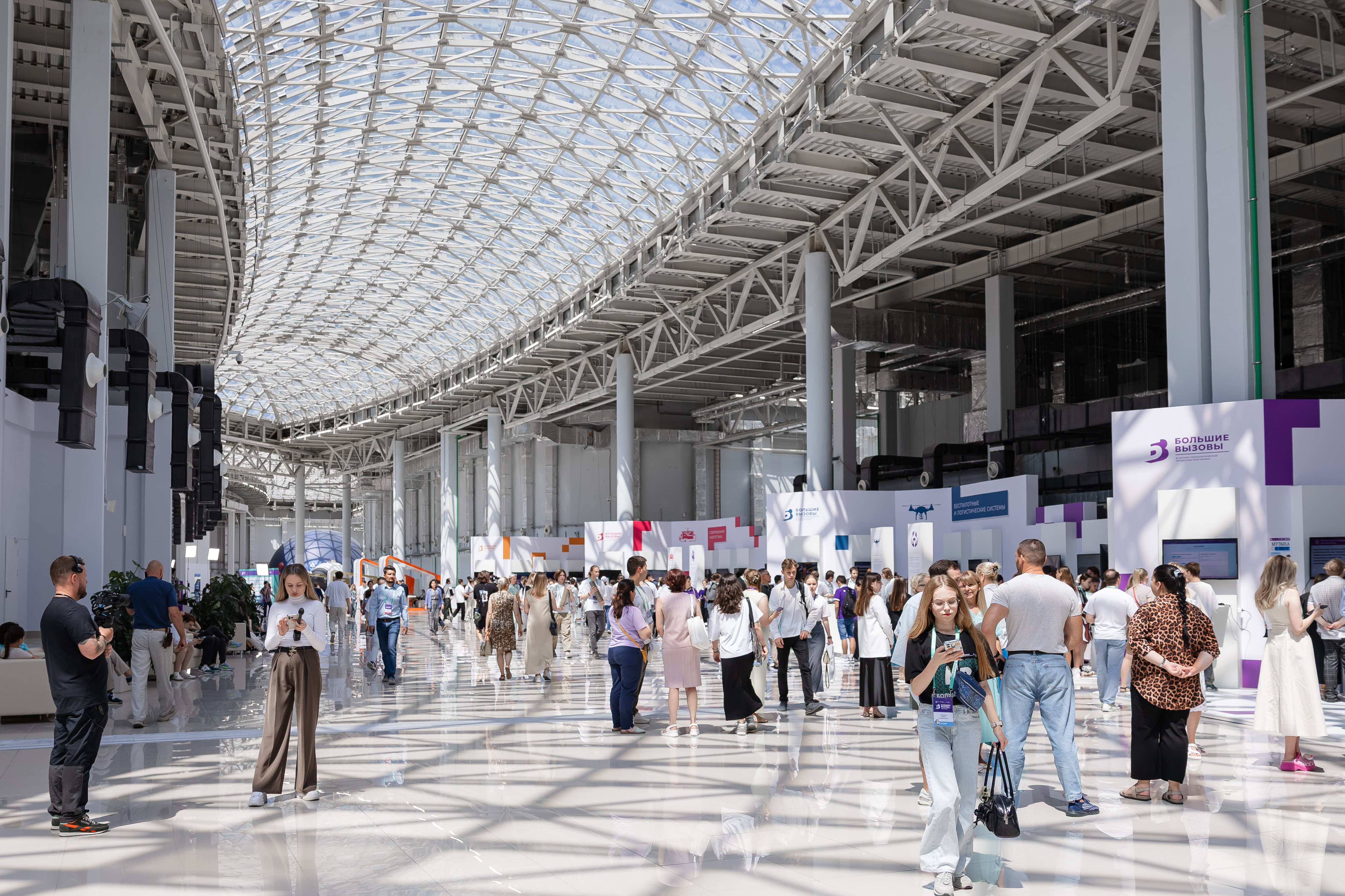 В Сириусе состоялся фестиваль проектов «Большие вызовы»