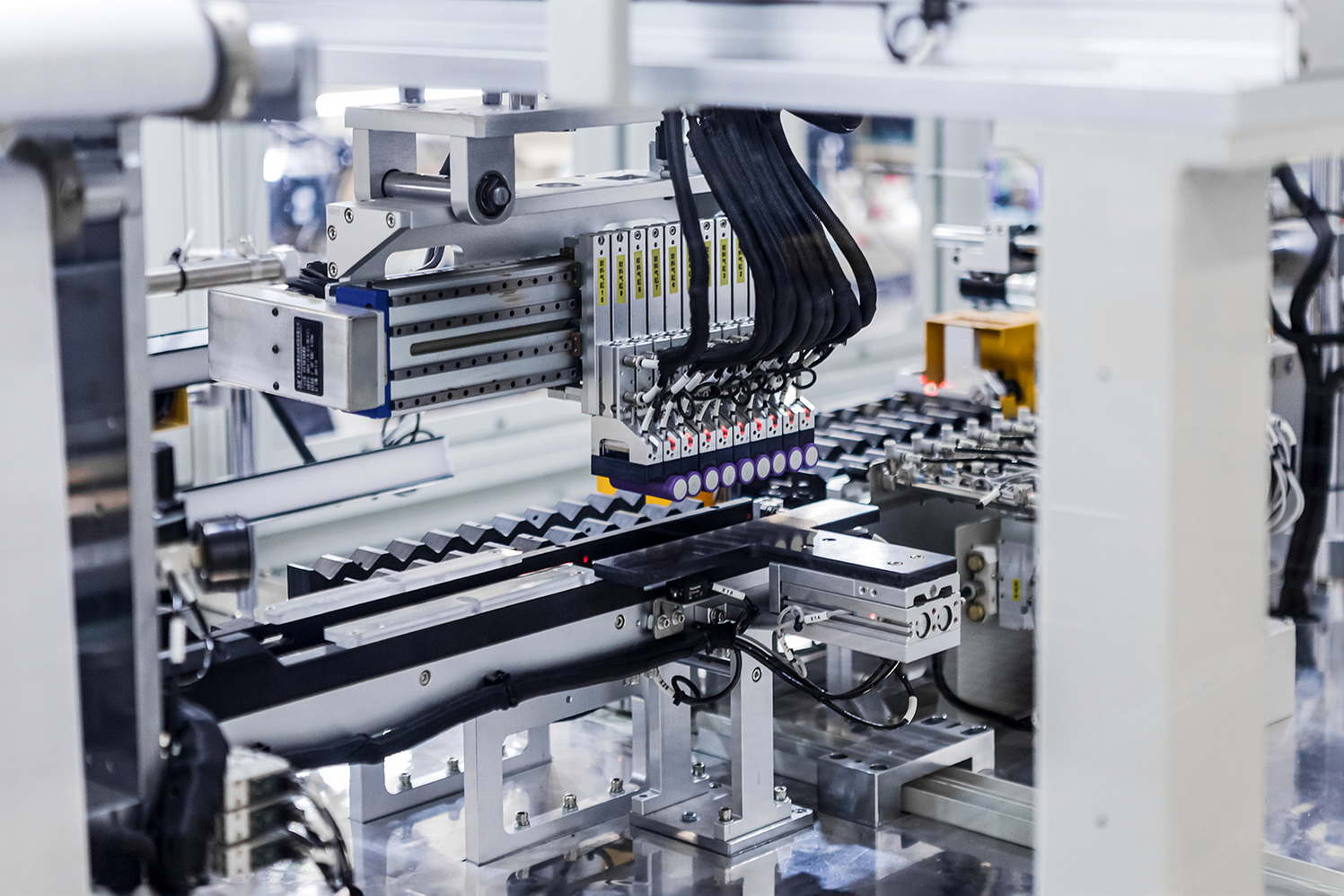 Компания-резидент Сириуса разработала инновационные аккумуляторы для электроранспорта