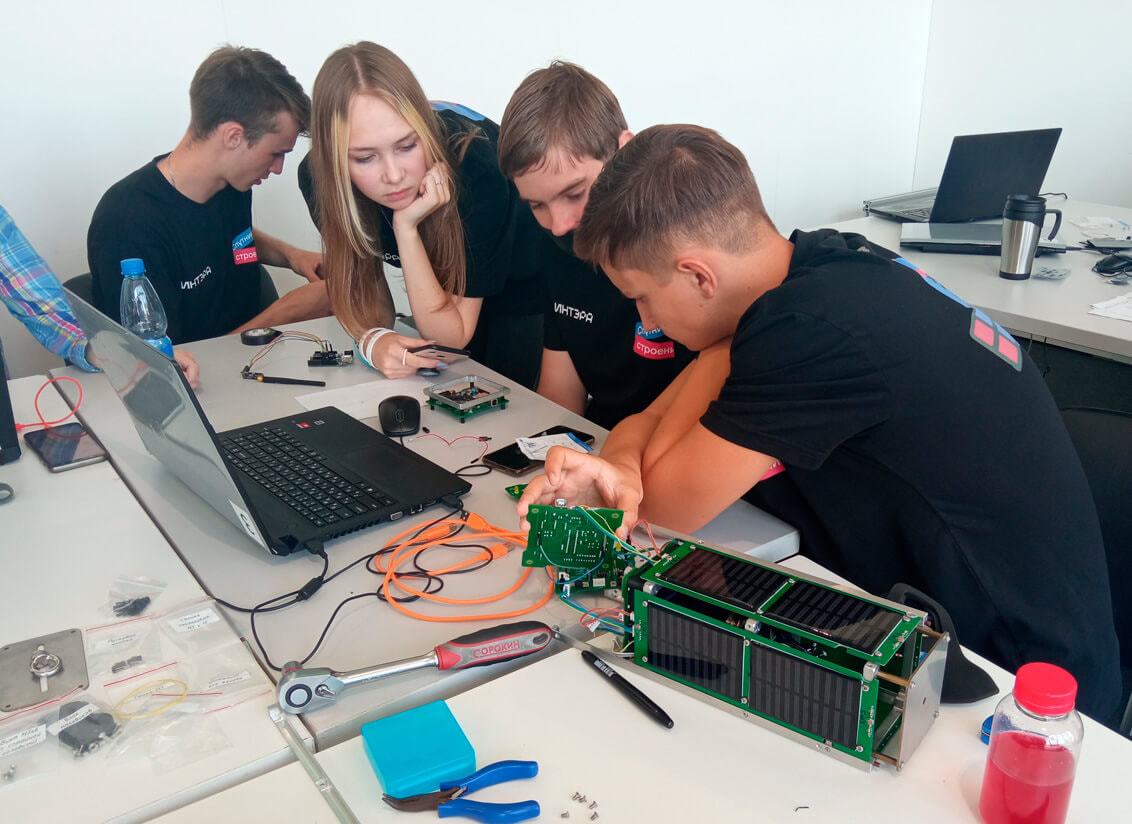 ООО «НЕЙРО-МАСТЕР» - организатор и куратор направления «Спутникостроение» в конкурсе «ИнтЭРА»